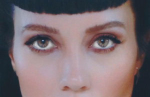 Queeny King Tackles The Ill Effect of Celebrity On Freak Queeny King Freak review on Right Chord Music