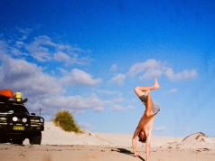 Quite Loud Shares Dreamy Bedroom Pop Song ‘Past 8’ Quite Loud Past 8 review on Right Chord Music