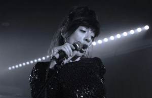 Gemma Rogers Explores Nihilism On ‘No Future’ Gemma Rogers - No Future single review on Right Chord Music