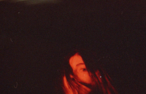 Francesca Everly Shares Mini Album, ‘Feeling This Heart Like I’ve Never Felt It’ Francesca Everly 'Feeling This Heart Like I've Never Felt It’ on Right Chord Music