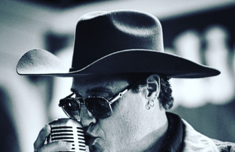 Jace Aaron Is Dancing In ‘The Back of my Truck’ Jace Aaron Back of My Track on Right Chord Music