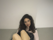 Siri Neel Loses Herself In ‘I’m a Maze’ Siri Neel I'm a Maze on Right Chord Music