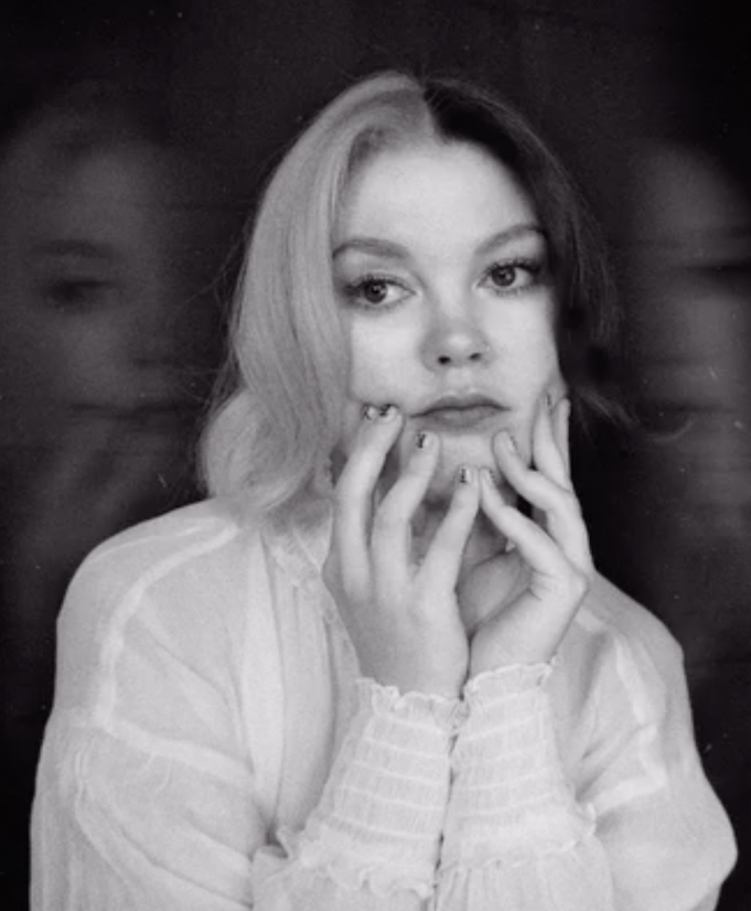 Freya Magee Captures Complex Emotions On Debut ‘Duplicity’ Freya Magee Duplicity on Right Chord Music