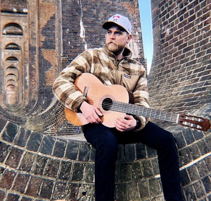 Grant Taylor Battles Fears On ‘Haunted House’ Grant Taylor - Haunted House on Right Chord Music