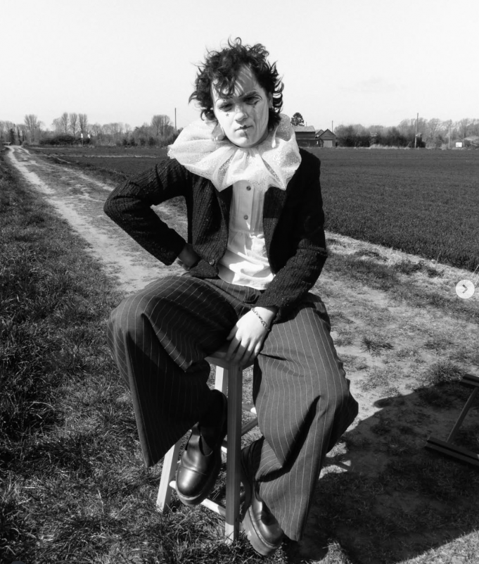 Oli Harris Explores Love’s Absurdity On ‘It’s So Strange’ Oli Harris It's So Strange on Right Chord Music