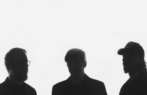 HALFHEAD Launch With Gritty Post-Punk Debut ‘Phanta-C’ HALFHEAD Phanta-C on Right Chord Music