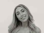 Ally Cribb Releases Acoustic Version of ‘Now’ Ally Cribb Now on Right Chord Music