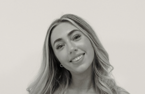 Ally Cribb Releases Acoustic Version of ‘Now’ Ally Cribb Now on Right Chord Music