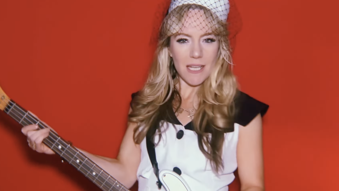 Alice Offley ‘Don’t You Mess With Me’ Alice Offley Don't You Mess With Me