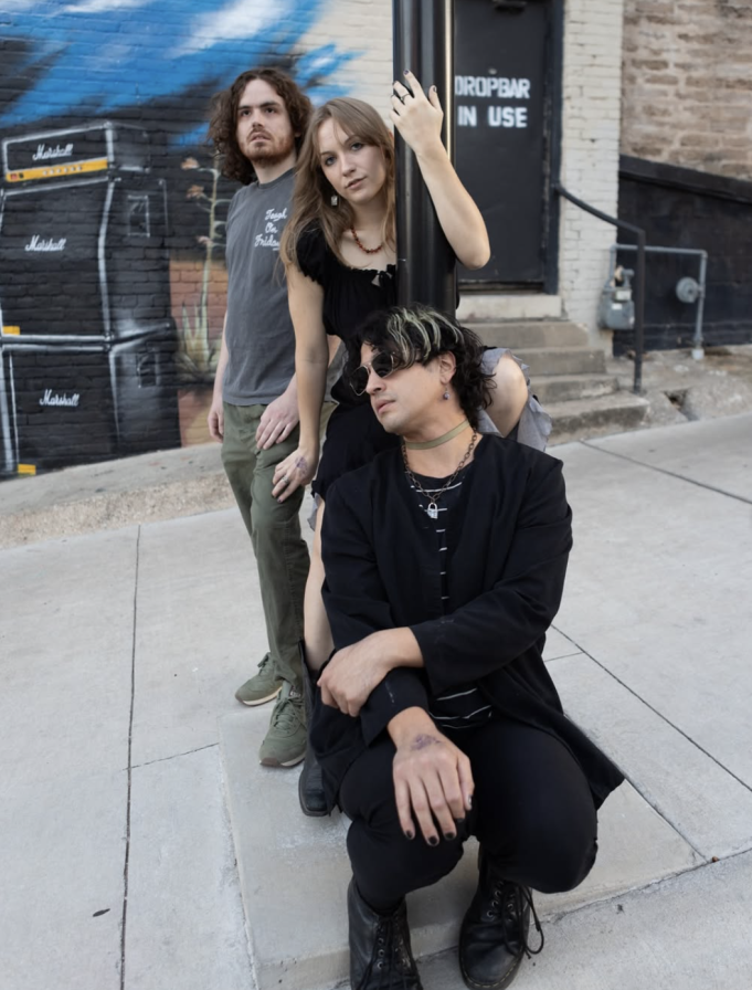 Celestina Gravely Enthralls On “Kill the Heather” Celestina Gravely Kill the Heather on Right Chord Music