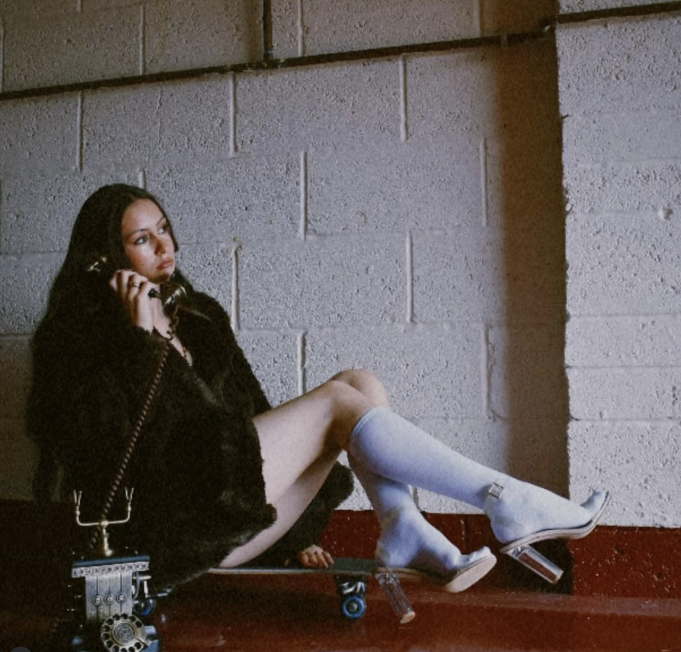 Kati Cooke Tackles Friendship Breakup With ‘Girl’s Girl’ Kati Cooke Girl's Girl on Right Chord Music