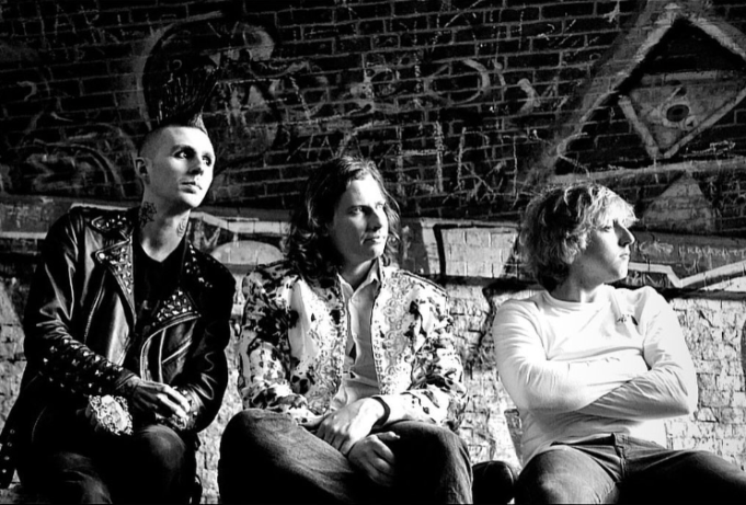 My Black Poison Unleash Their Inner ‘Freak’ My Black Poison - Freak on Right Chord Music