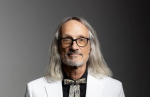 Ken Holt Reflects On Relationships On ‘You Don’t Have To Stand’ Ken Holt You Don't Have To Stand on Right Chord Music