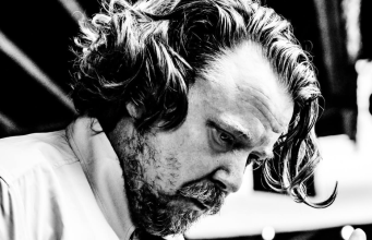 Rexen And Mette Lindberg Join Forces On ‘Hoik Up’ Rexen Hoik Up on Right Chord Music Blog