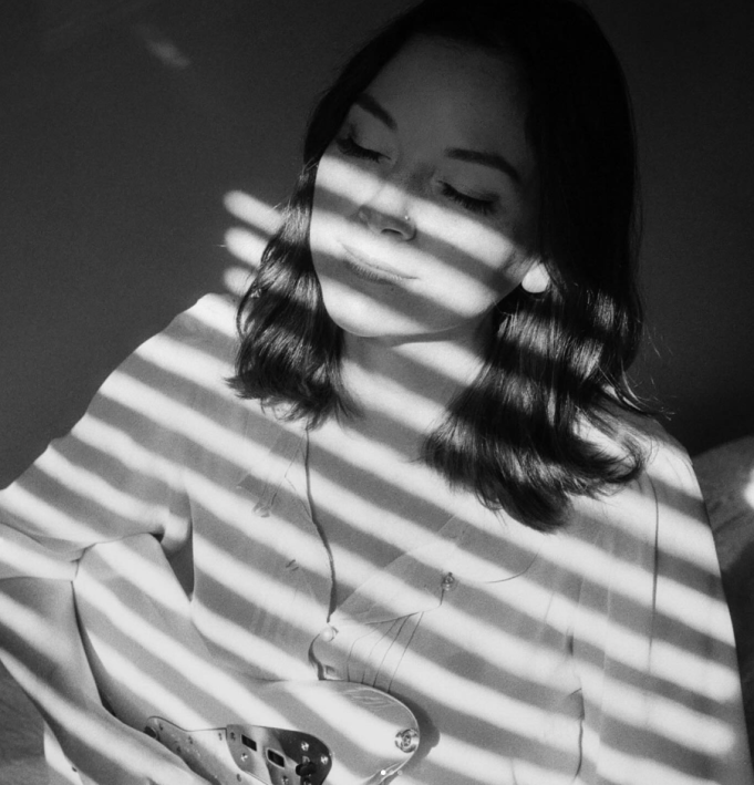 Crissi Cochrane Explores Resilience On ‘Black Wasp’ Crissi Cochrane Black Wasp on Right Chord Music