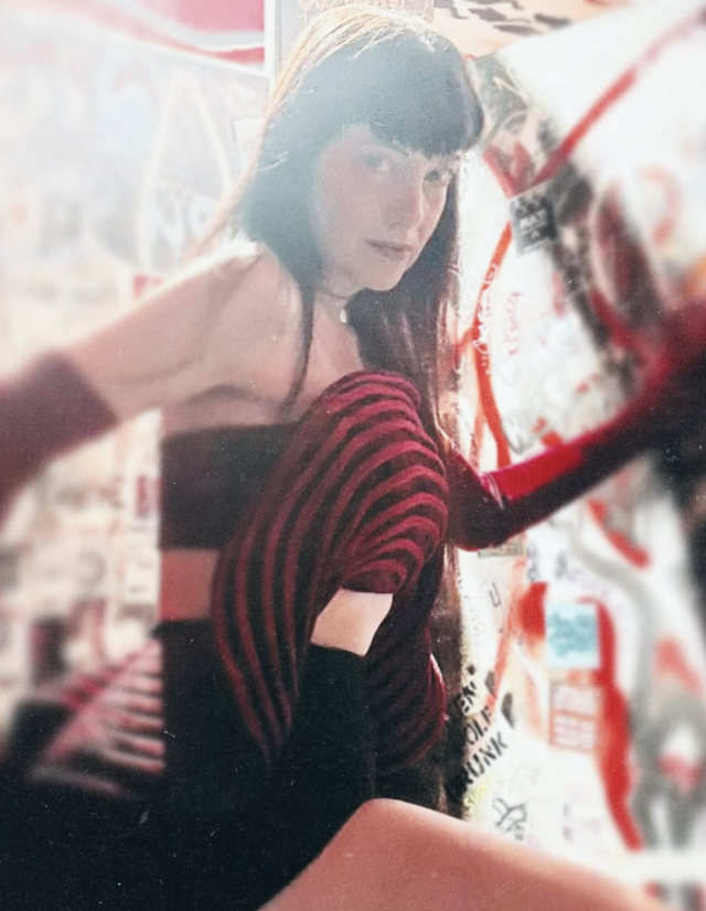 Black Viiolet Dark Blue on Right Chord Music Black Viiolet Dark Blue on Right Chord Music