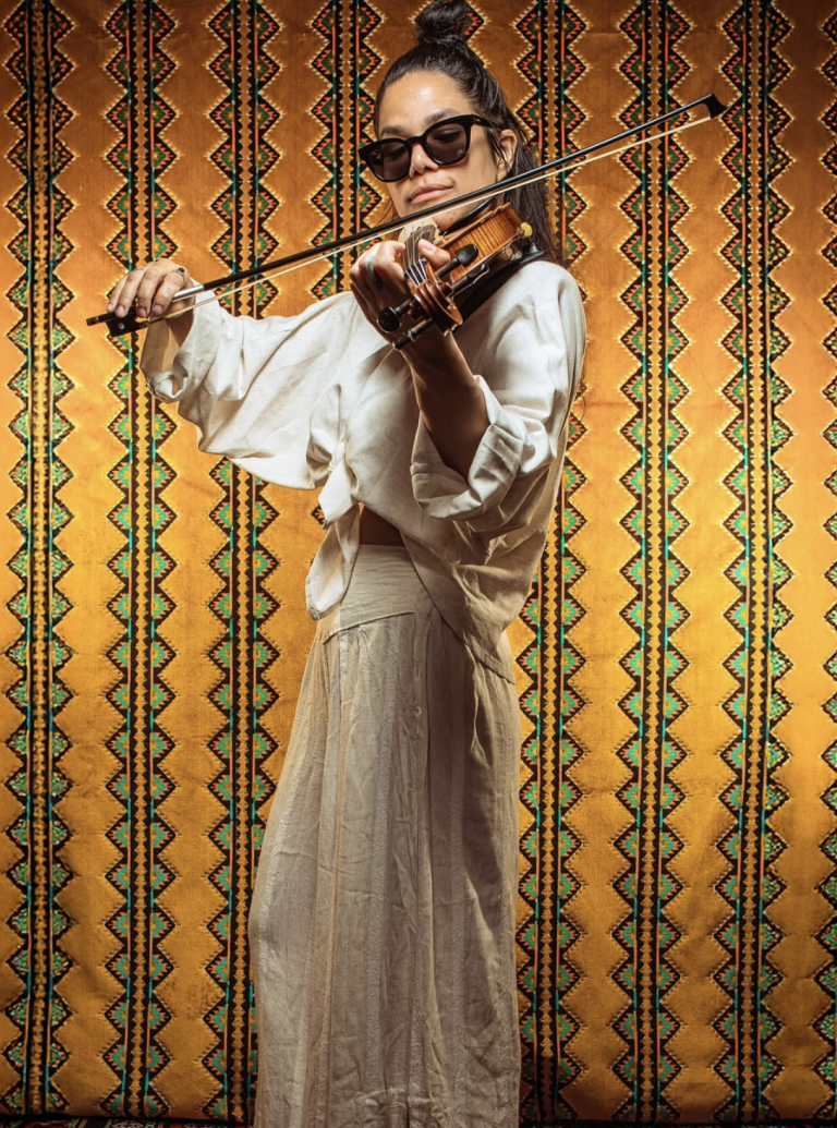 YOLZ Prays For Renewal on ‘Agua de Mayo’ | Right Chord Music