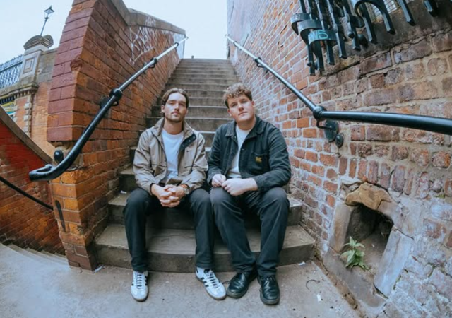 Moon Age - Feel It In The Air on the Right Chord Music blog