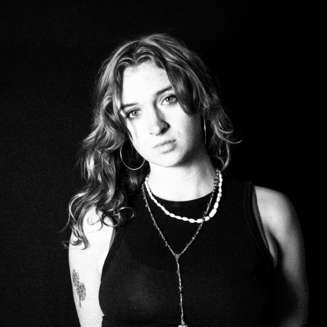 Maisy Grace Stepping Stone on Right Chord Music Blog