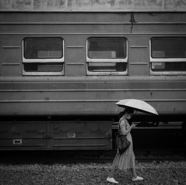 Forgotten Garden 'Rain' on Right Chord Music Blog Forgotten Garden 'Rain' on Right Chord Music Blog